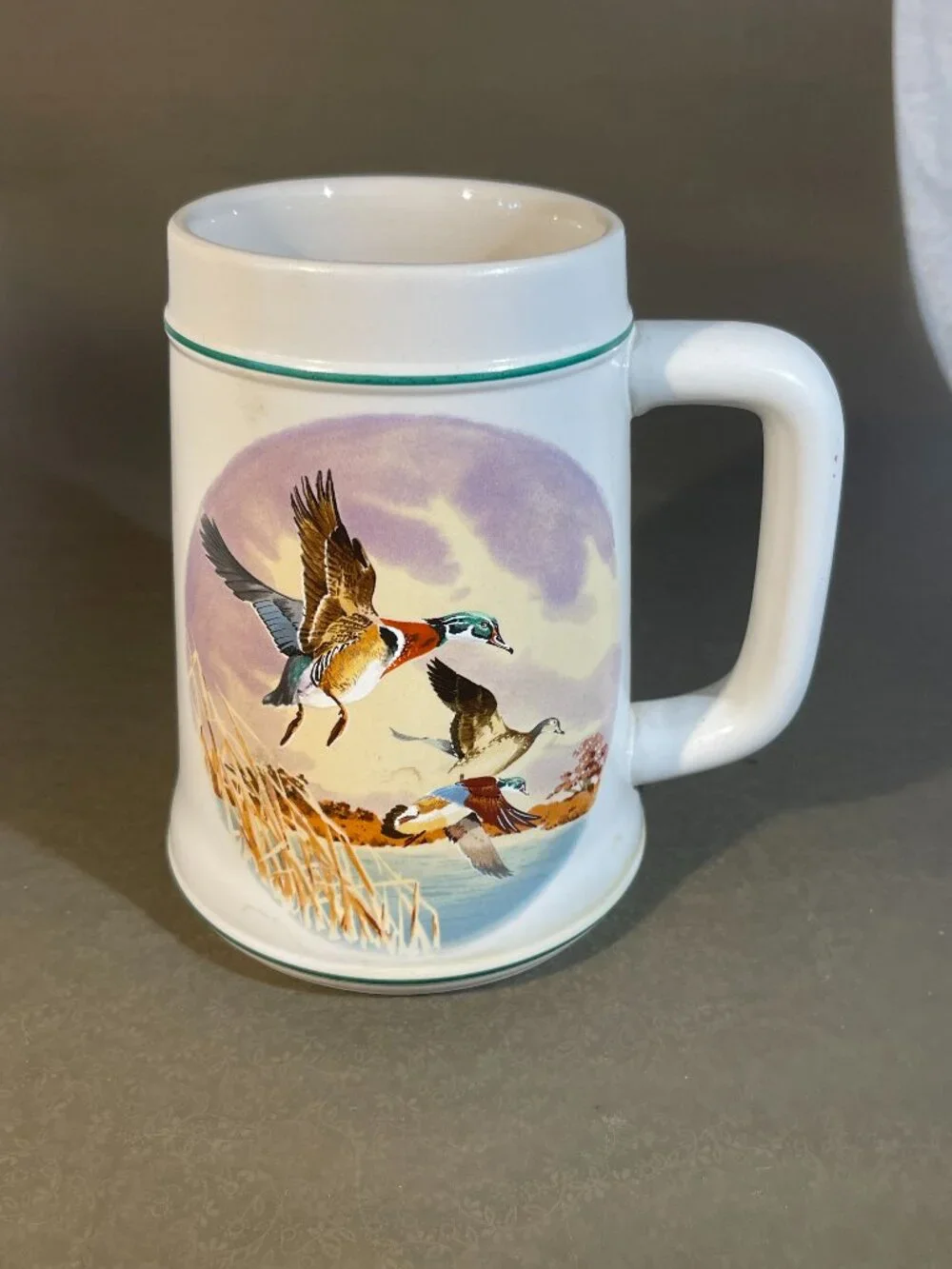 Avon Country Flying Mallard Ducks Porcelain Goose Beer Stein Mug Tankard (846)